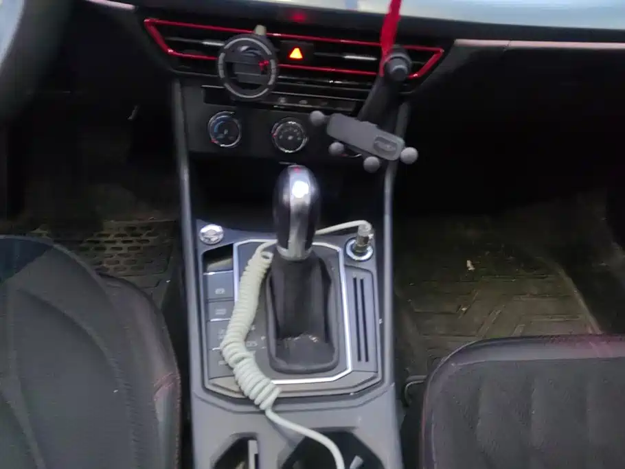 Volkswagen Lavida — миниатюра 16