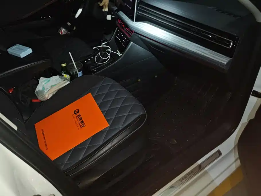Volkswagen Sagitar — миниатюра 8