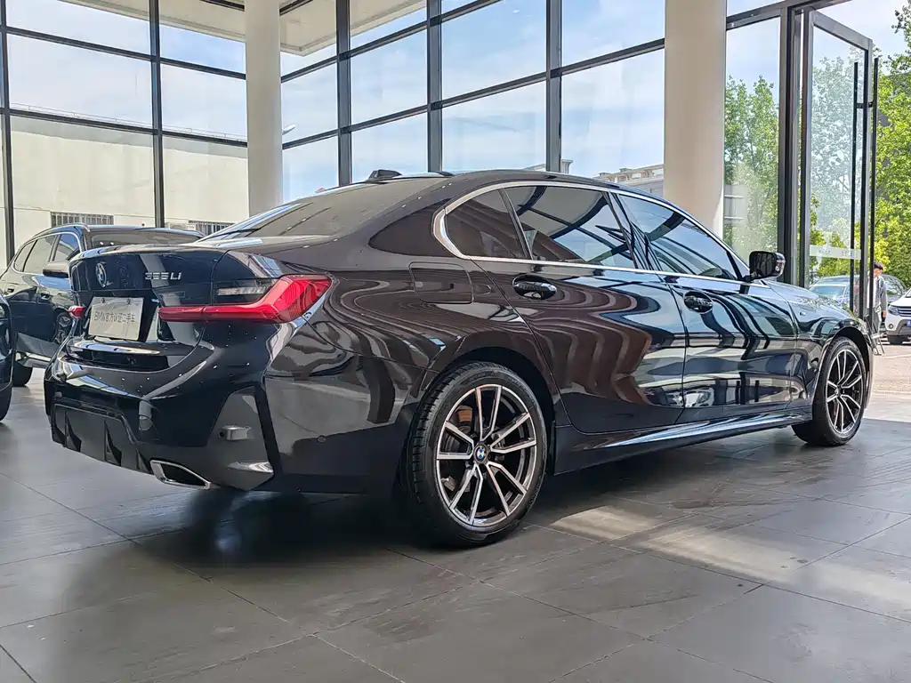BMW 3 Series 3 2024 325Li M Sport