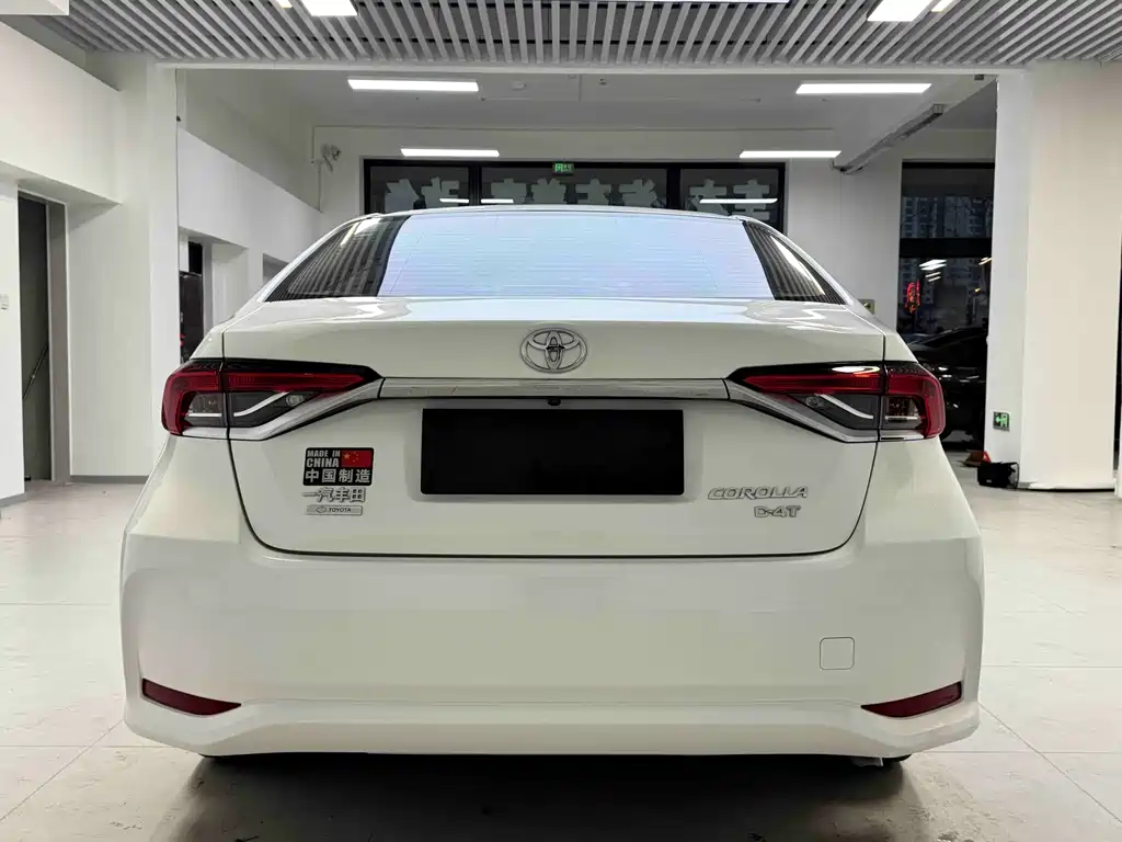 Toyota Corolla — миниатюра 5