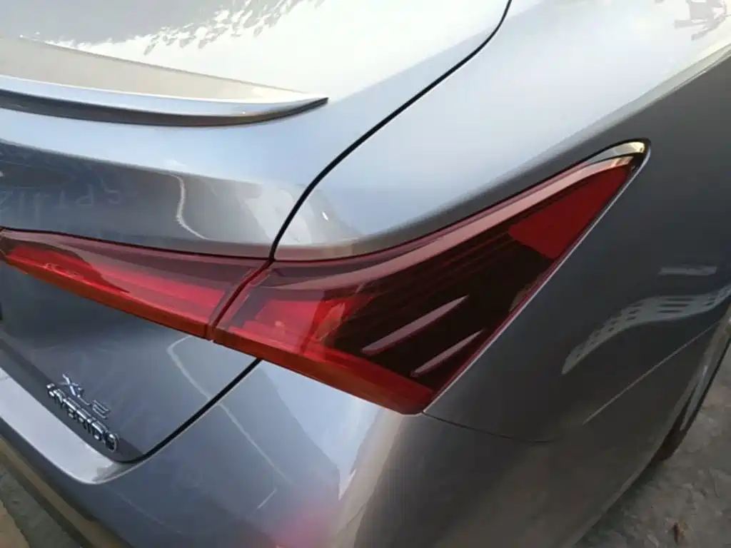 Toyota Avalon — миниатюра 8