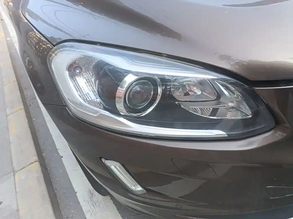 Volvo XC60 — миниатюра 7