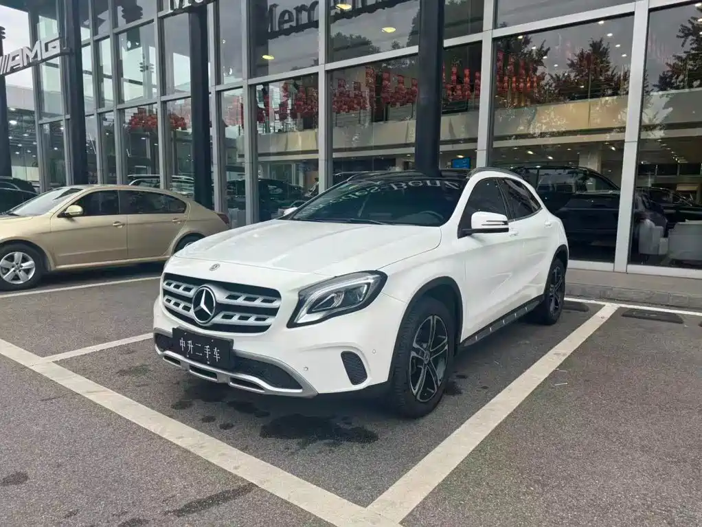Mercedes-Benz GLA — миниатюра 4