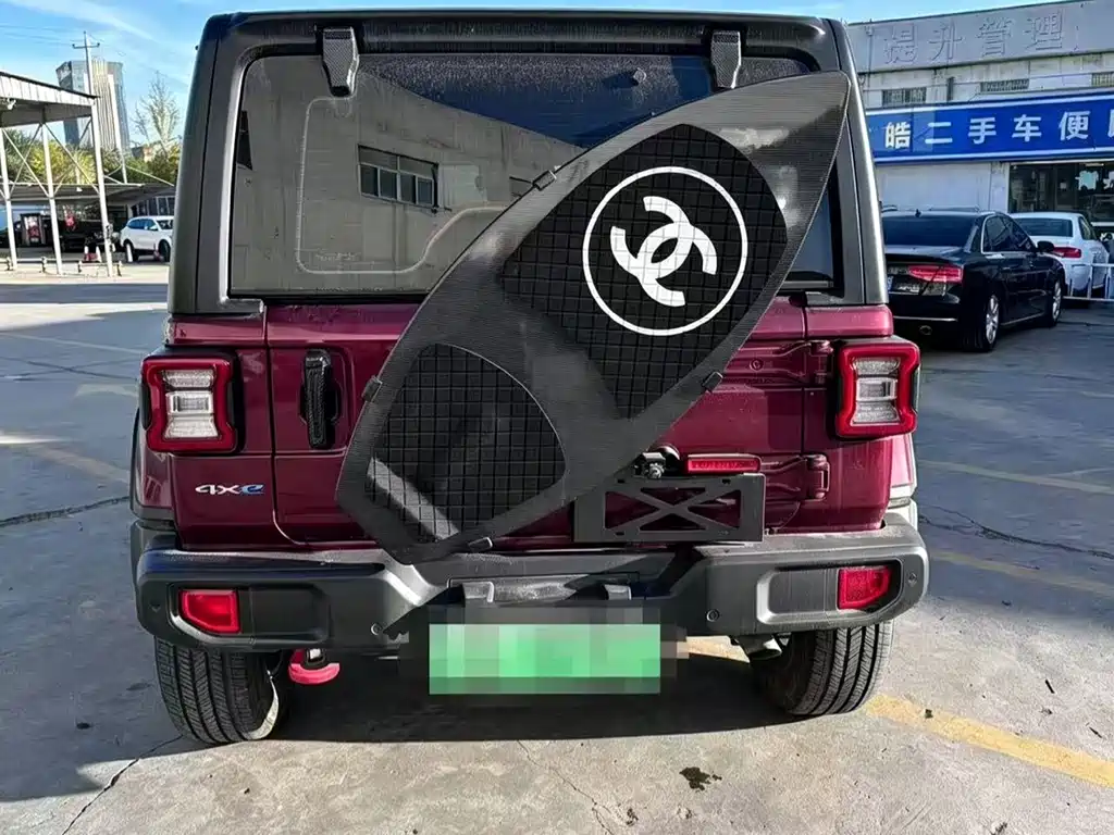 Jeep Wrangler PHEV — миниатюра 7