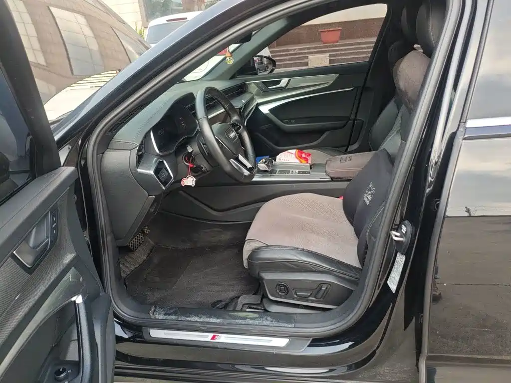 Audi A6L — миниатюра 8