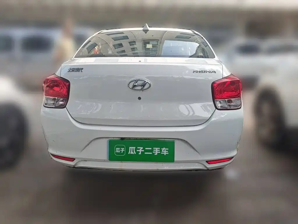 Hyundai Verna — миниатюра 3