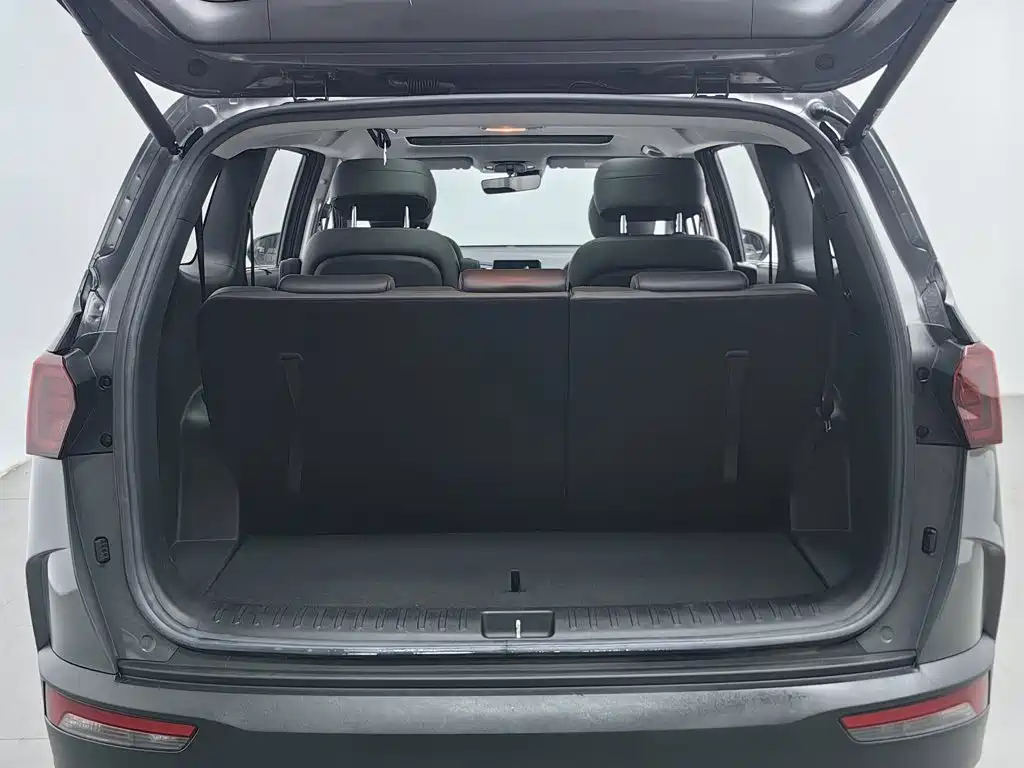 Hyundai Custo — миниатюра 16