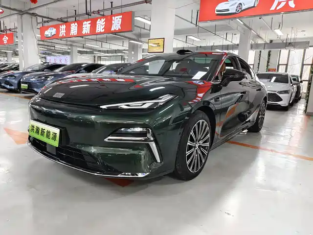 2025 Geely Galaxy Xingyao 8