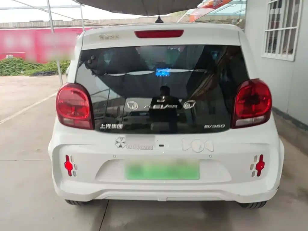 Roewe Clever — миниатюра 6