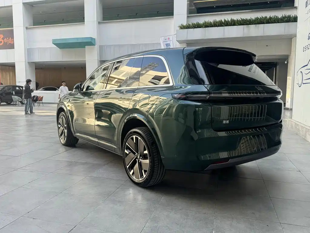 Li Auto IDEAL L8