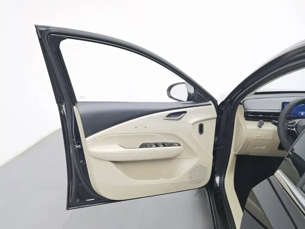 Wuling Xingguang — миниатюра 8
