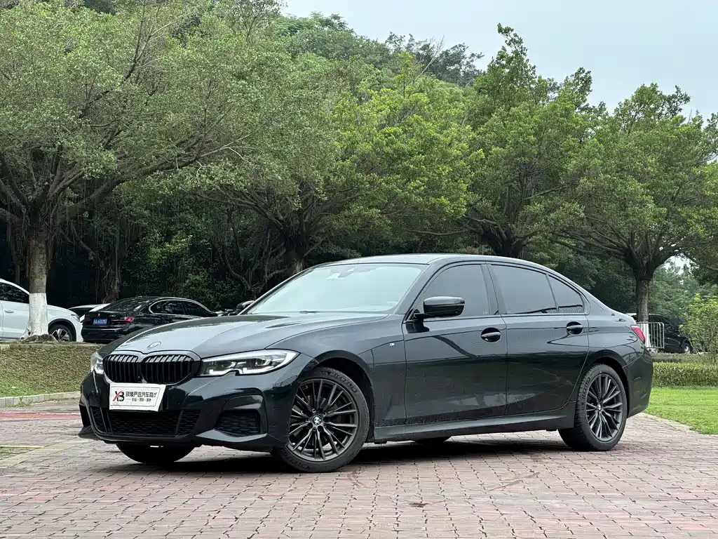 BMW 3 Series 2021