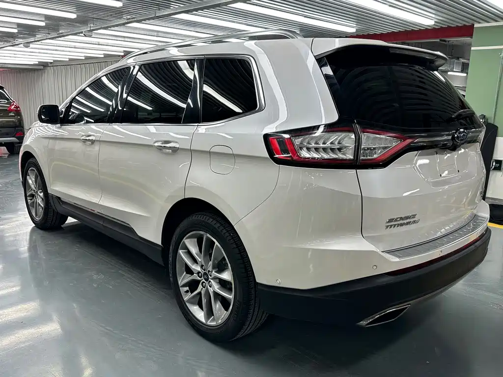 Ford Edge — миниатюра 25