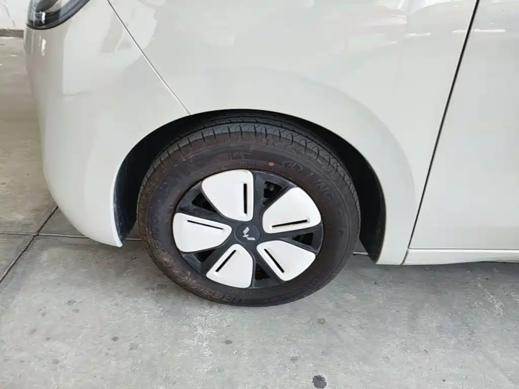 Wuling MINIEV — миниатюра 23