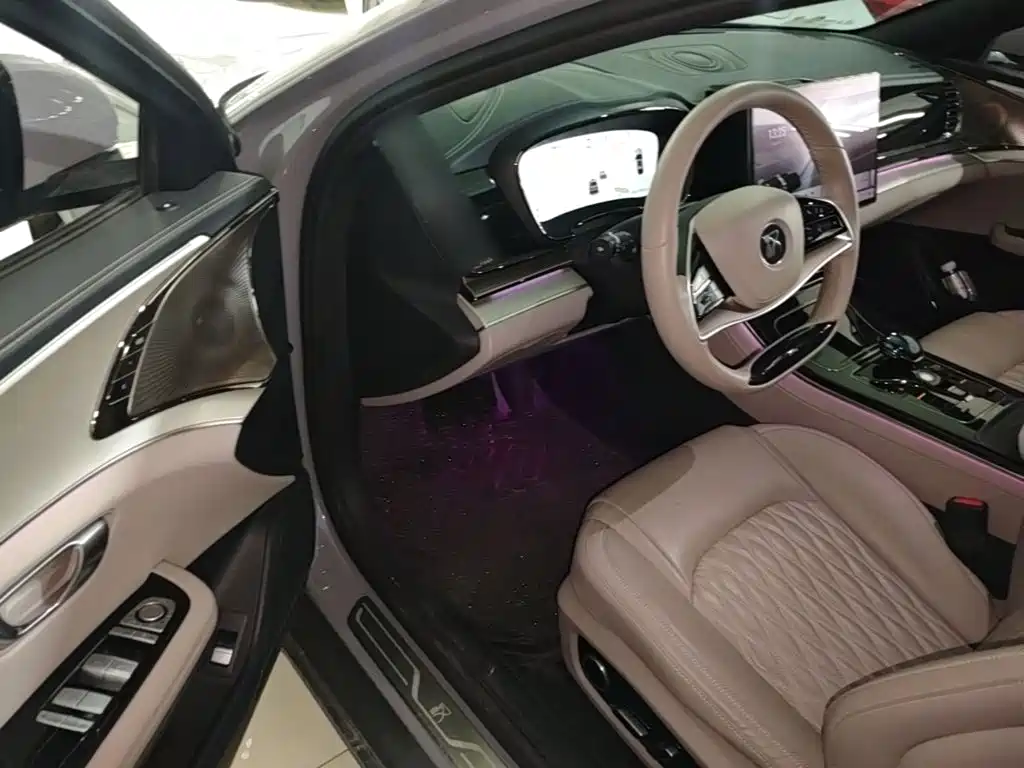 BYD Han — миниатюра 16