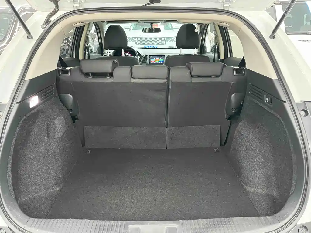 Honda Vezel — миниатюра 18