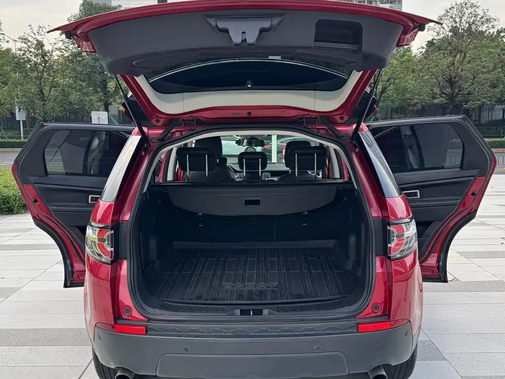 Land Rover Discovery Sport — миниатюра 7