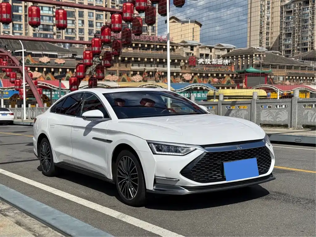 BYD Han — миниатюра 3