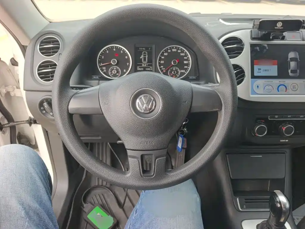 Volkswagen Tiguan — миниатюра 11