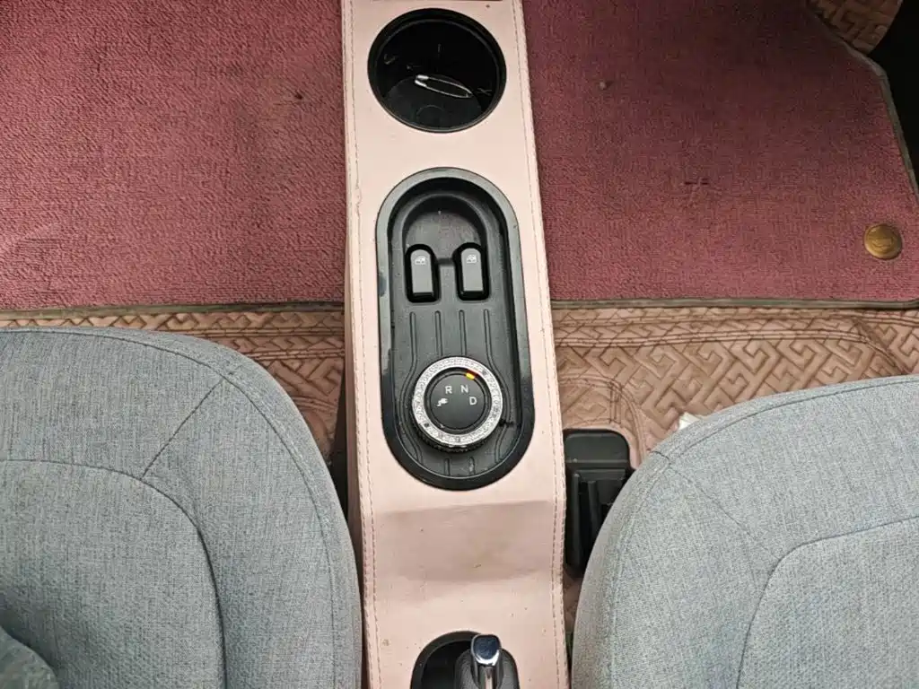 Wuling MINIEV — миниатюра 14