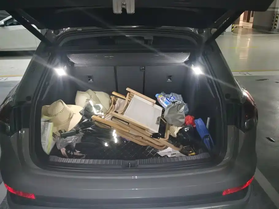 Audi Q4 e-tron — миниатюра 4