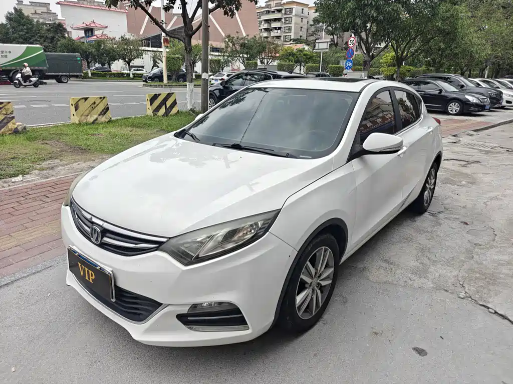 Changan Eado XT 2017