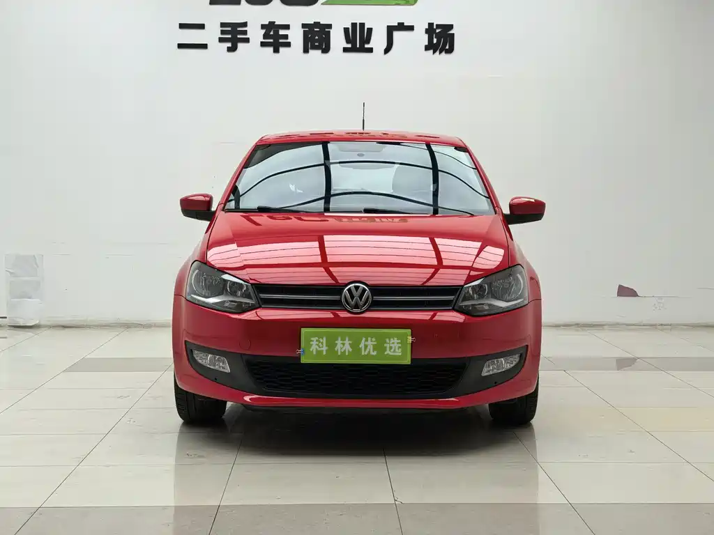 Volkswagen Polo 2013 1.6L AT Comfort