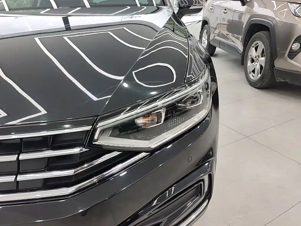Volkswagen 迈腾 PHEV — миниатюра 24