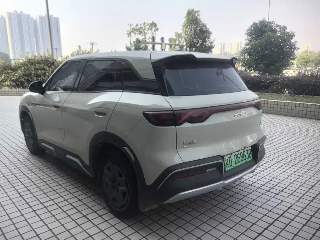 BYD Yuan UP — миниатюра 4