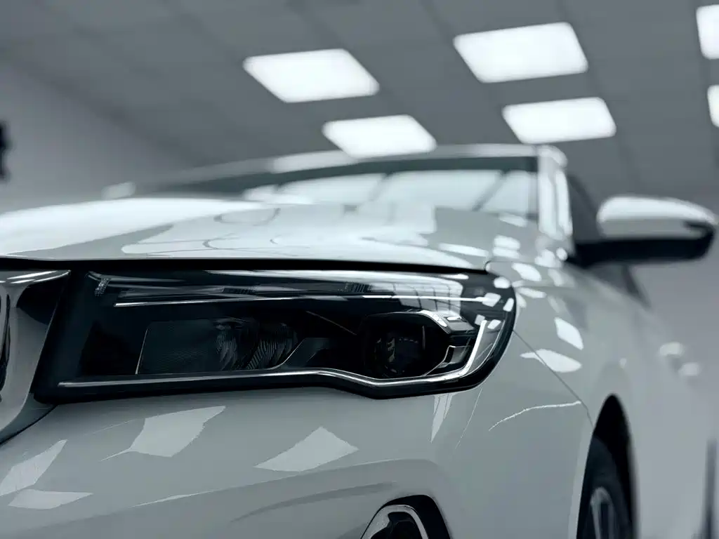 Geely Emgrand — миниатюра 12