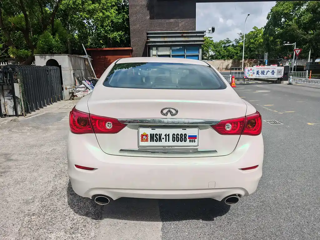 Infiniti Q50L — миниатюра 5