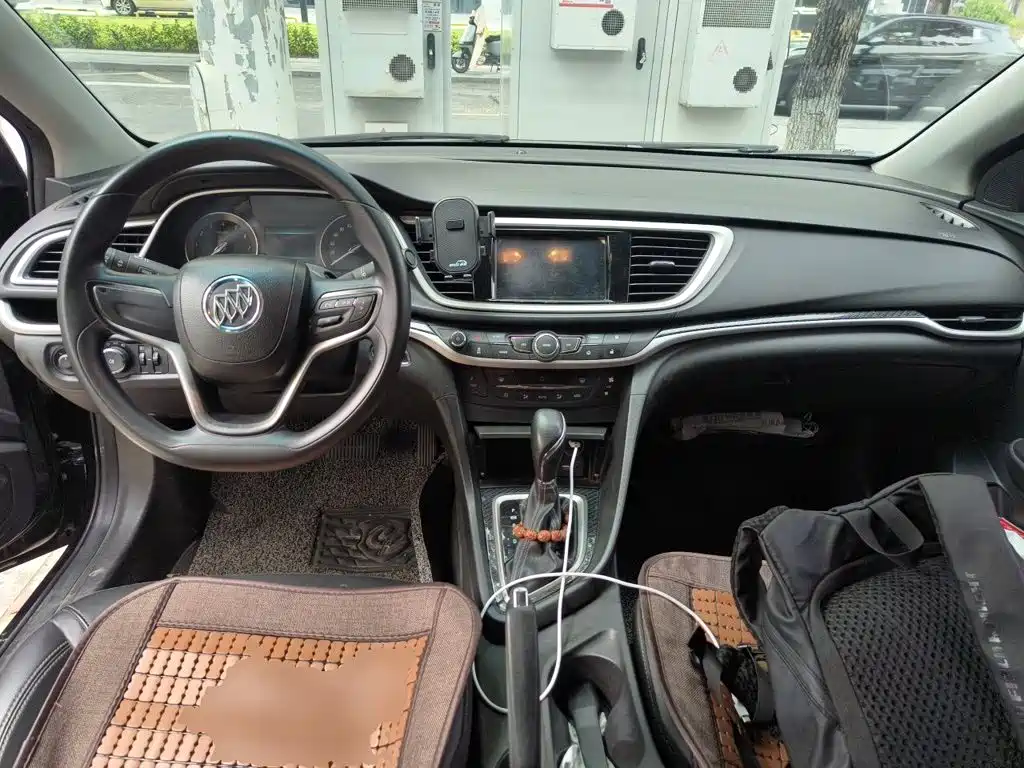 Buick Excelle — миниатюра 5