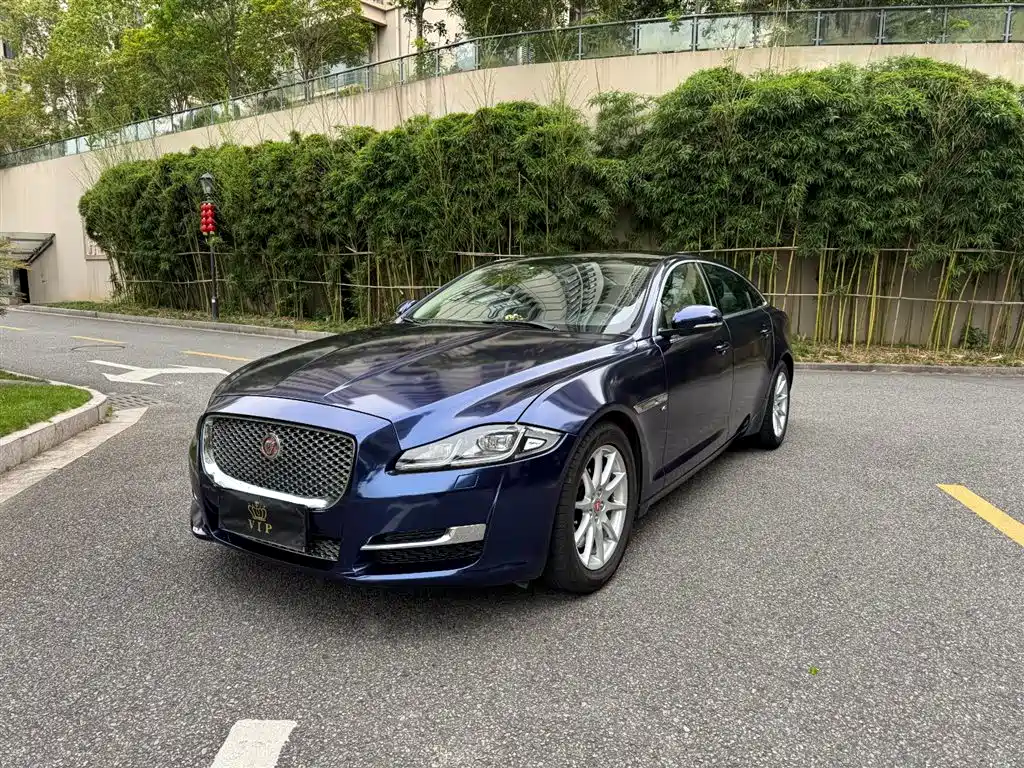 Jaguar XJ 2017