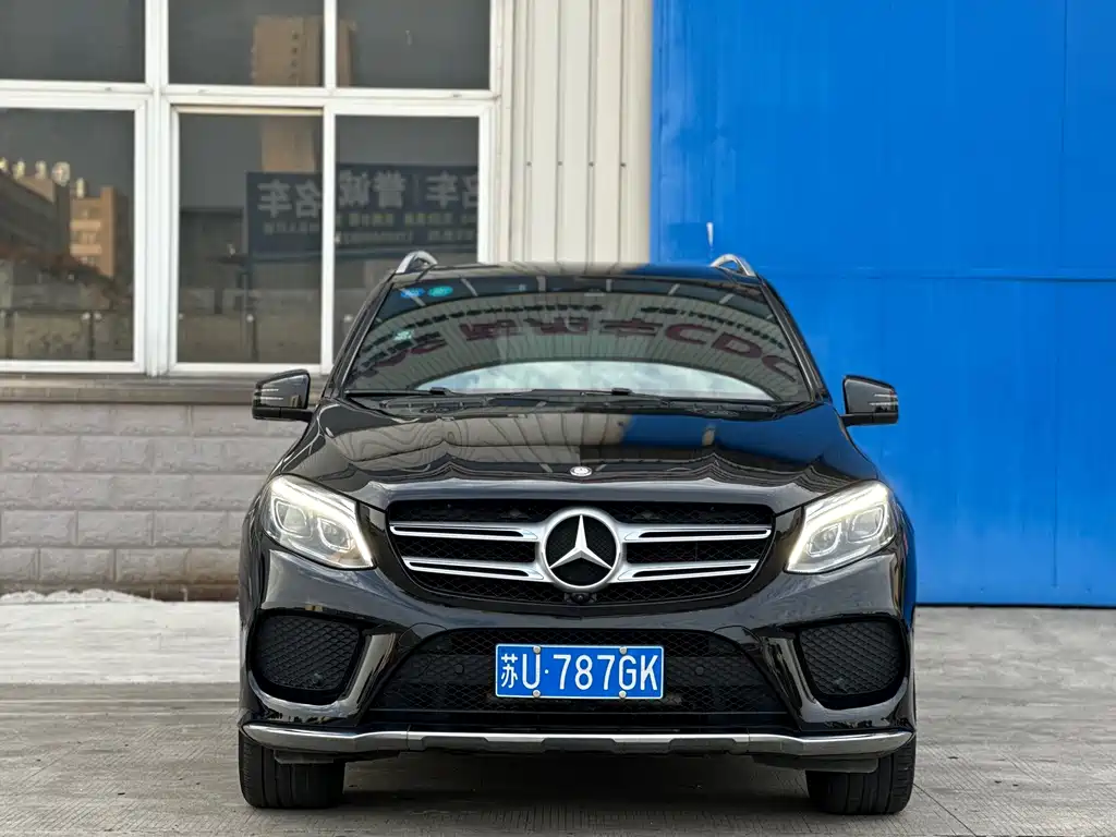 Mercedes-Benz GLE (Import) — миниатюра 2