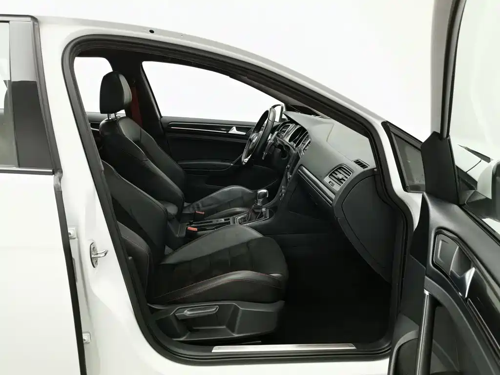 Volkswagen Golf GTI — миниатюра 23