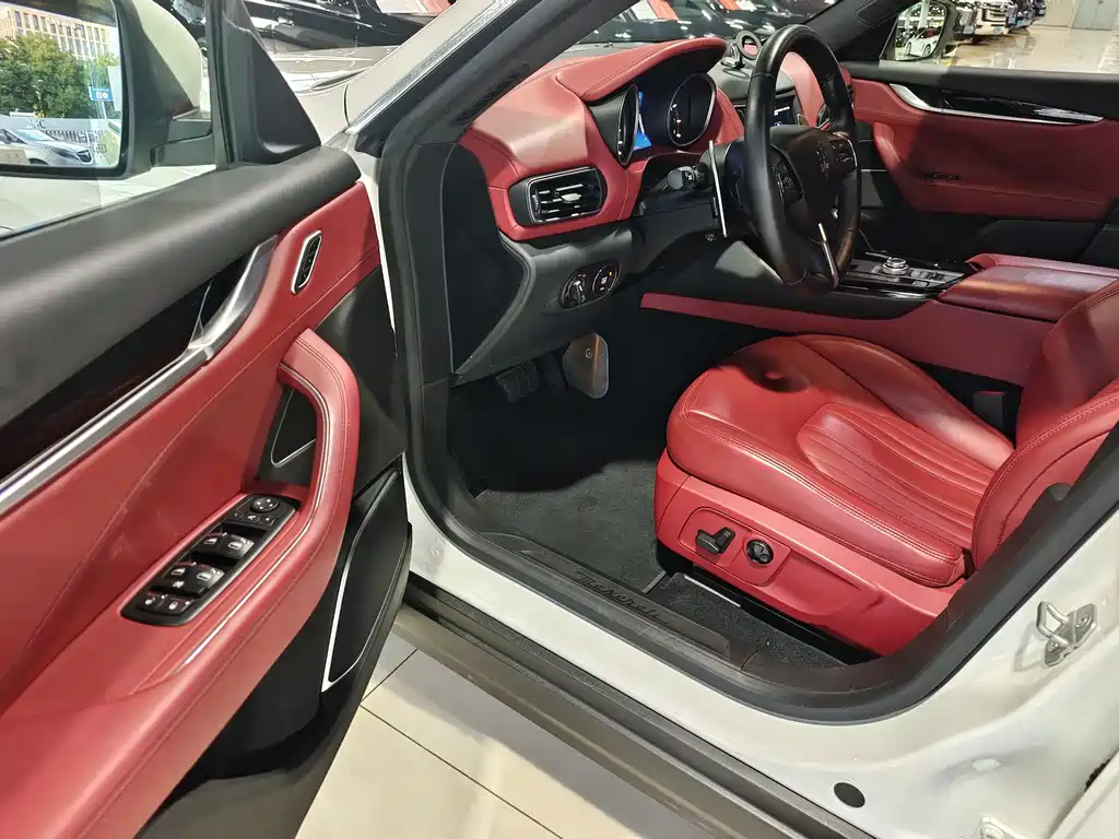 Maserati Levante 2019 3.0T Standard V