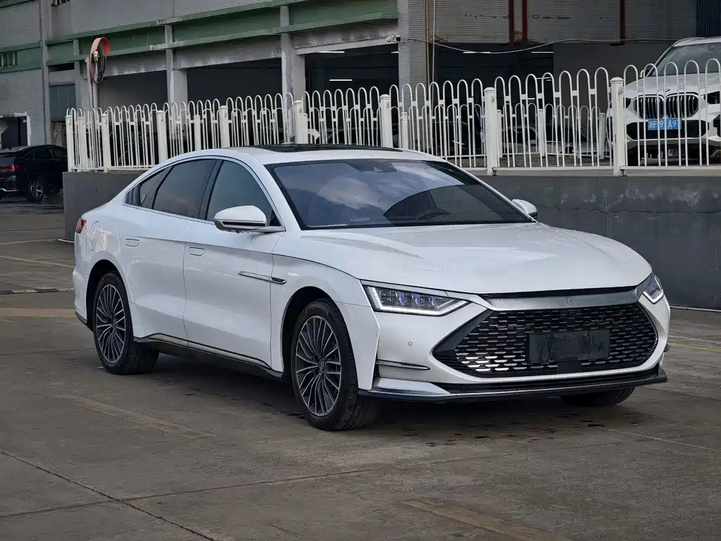 BYD Han — миниатюра 4