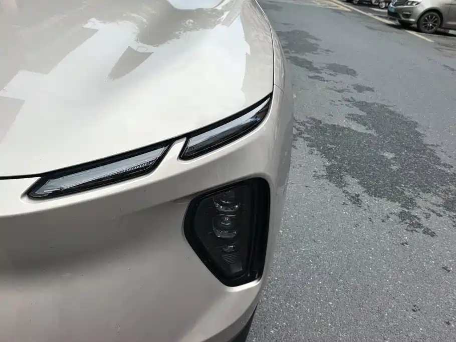 NIO EC6 — миниатюра 5