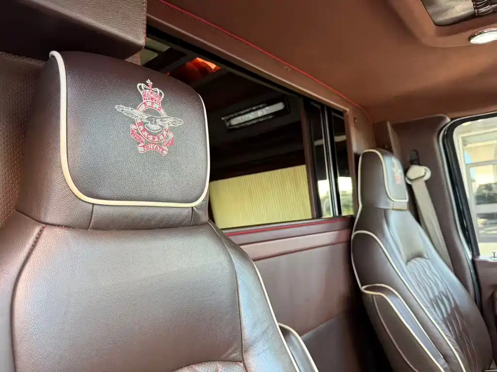 Ford E350 — миниатюра 16