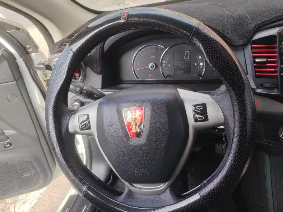 Roewe 350 — миниатюра 15