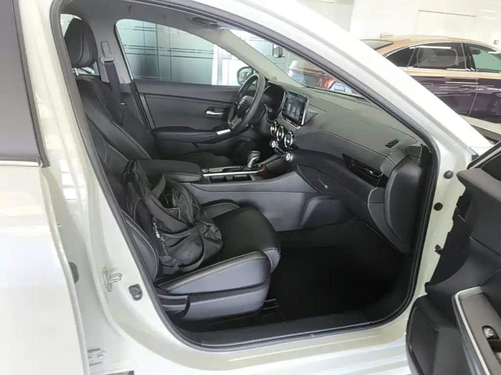 Nissan Sylphy — миниатюра 25