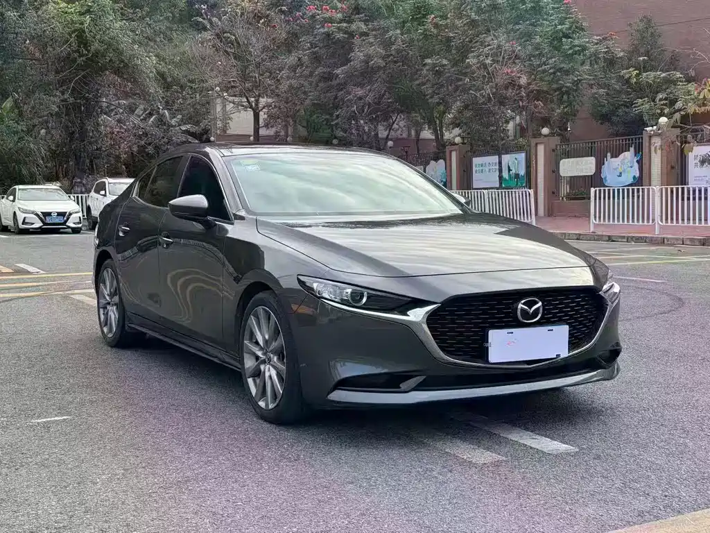 Mazda 3 Axela — миниатюра 3