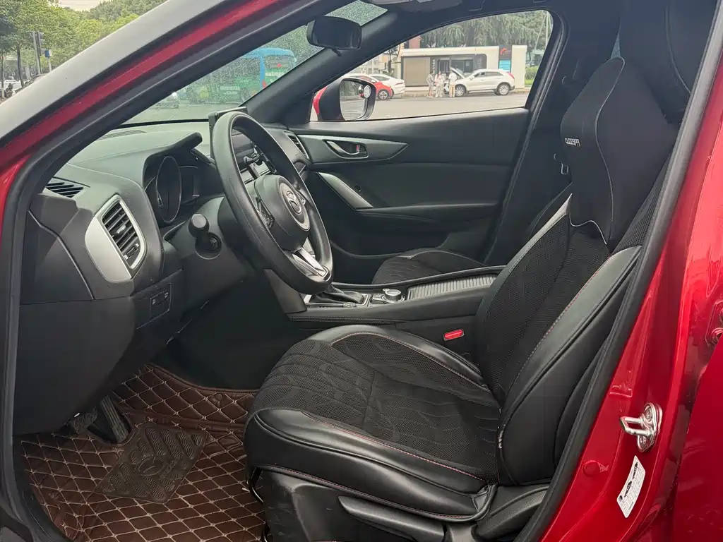 Mazda CX-4 2018 2.0L AT V