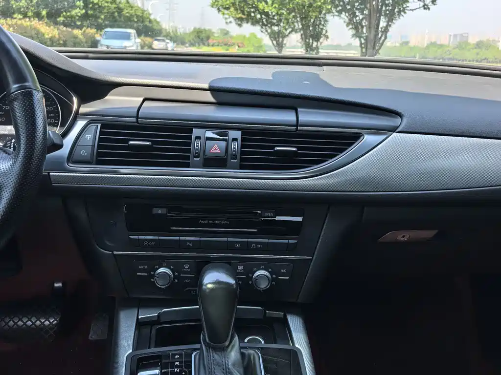 Audi A6L 2018 30 35 TFSI Fashion