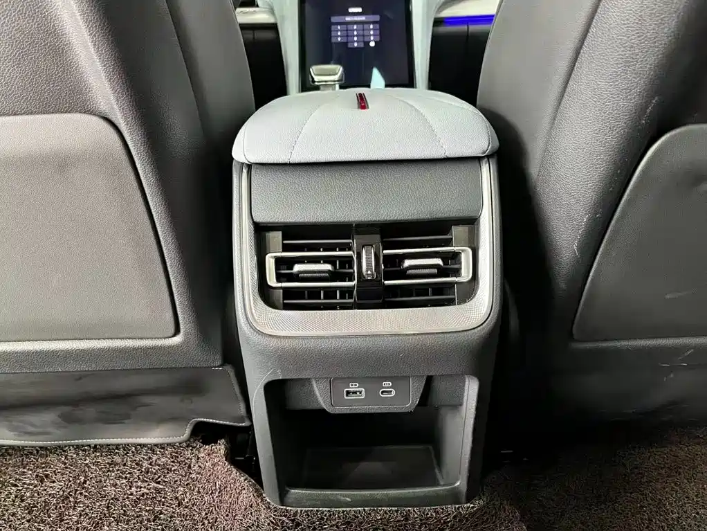 Hongqi Hongqi H5 PHEV — миниатюра 13