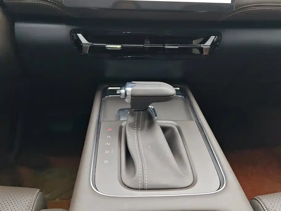 Wuling Xingguang 560 — миниатюра 16