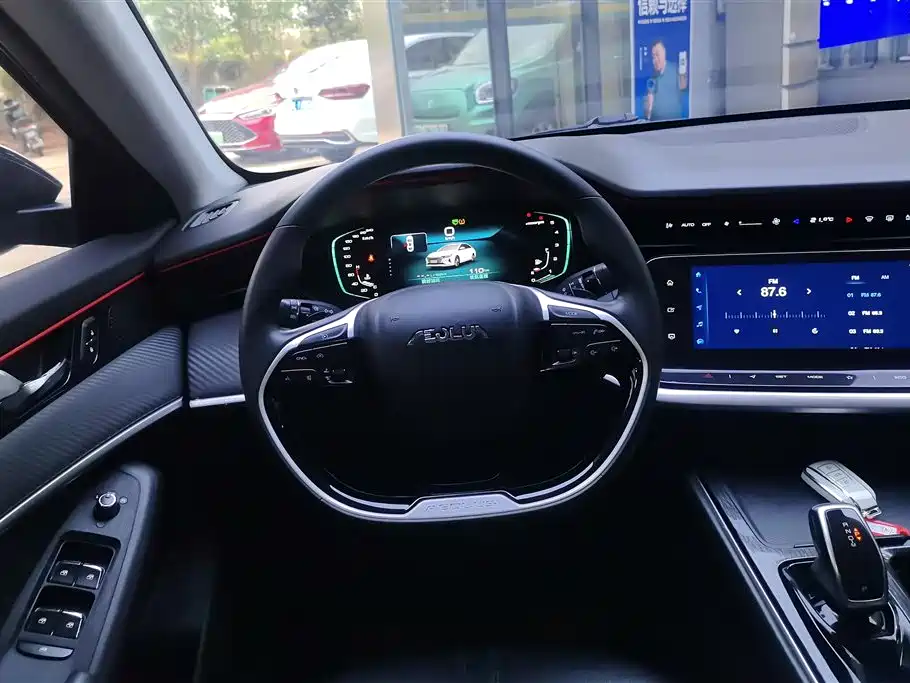 DONGFENG YI HYUN MAX