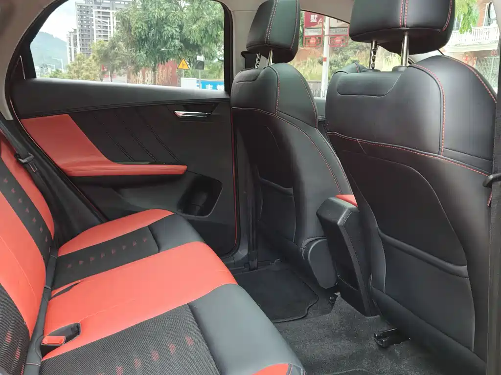 BYD E2 2021 Luxury