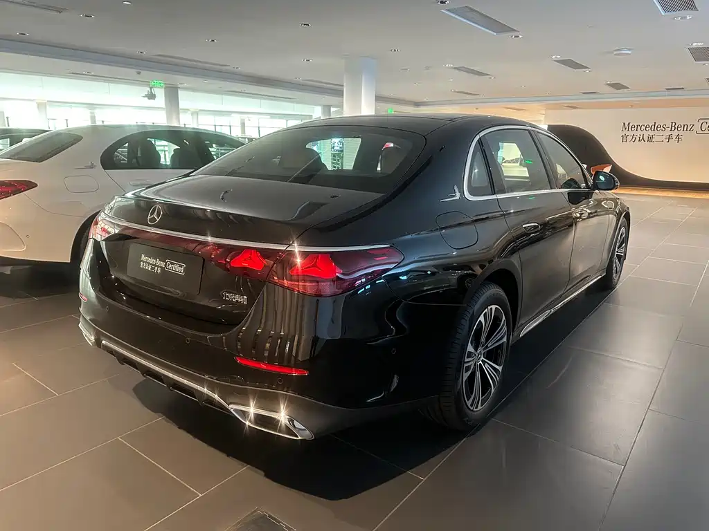 Mercedes-Benz E-Class E 2025 E 260 L Sport