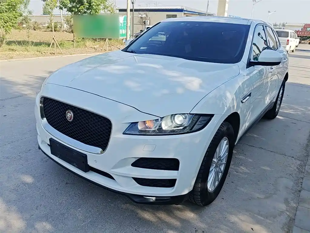 Jaguar F-PACE 2018